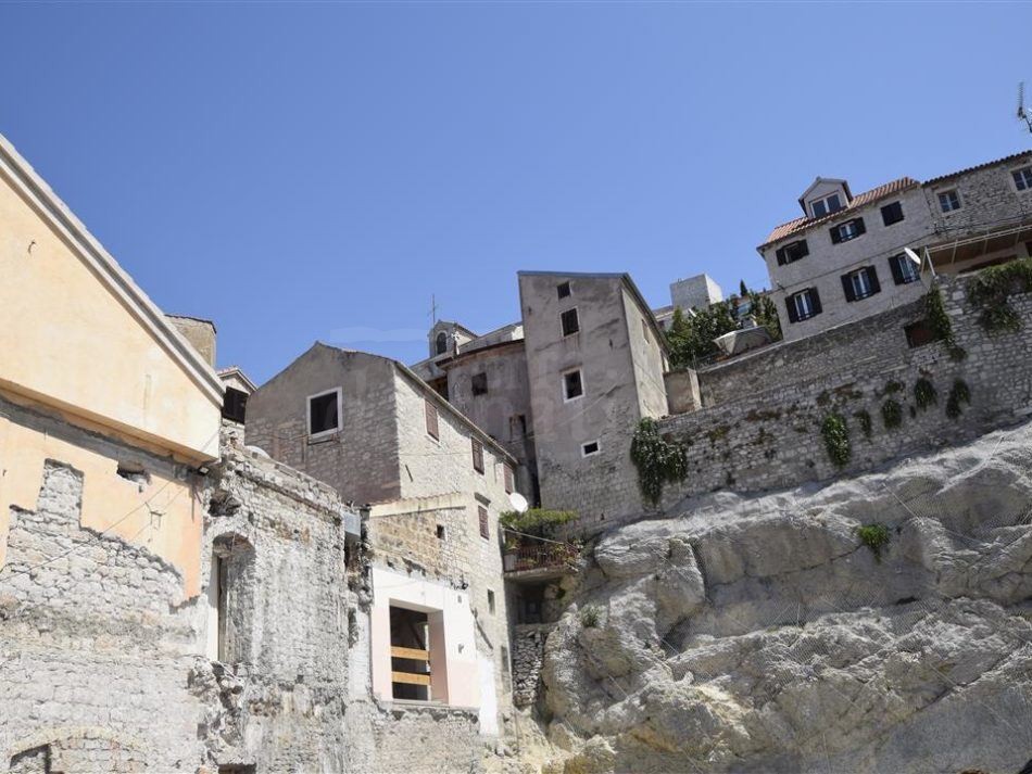 Prodaja jeftinih kuća na moru
