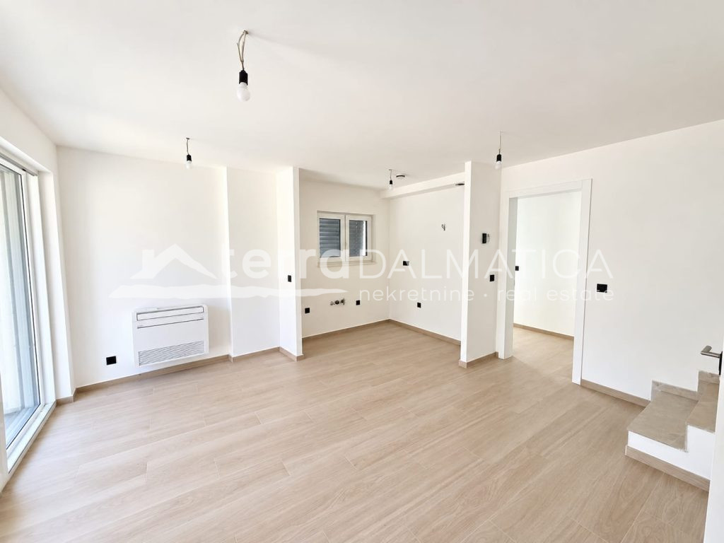 Maisonette-Wohnung in der Murterstraße – Neubau, Garten und Terrassen