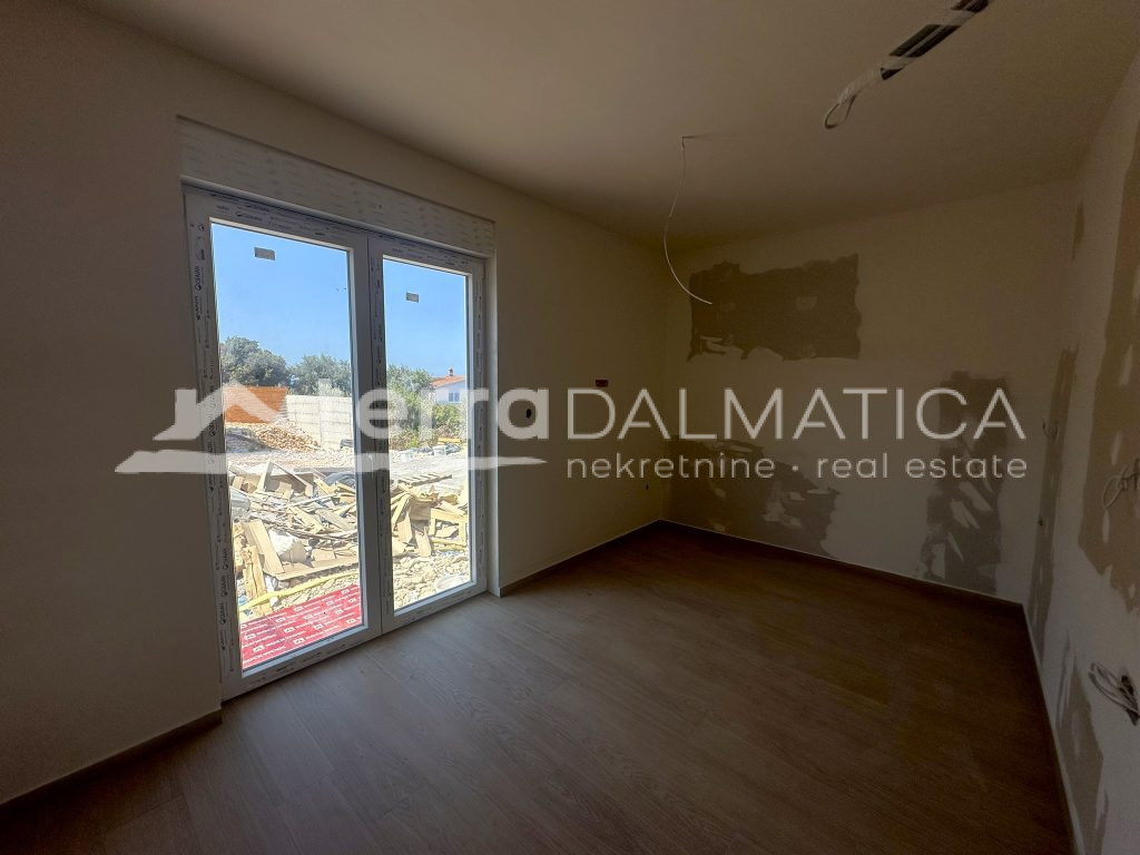 Surroundings of Rogoznica, apartment with terrace and pool