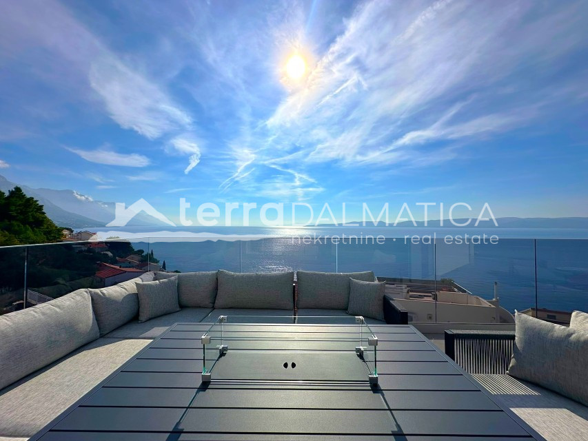 Das Meer unter Ihrem Fenster – eine luxuriöse Villa mit Swimmingpool in Dalmatien