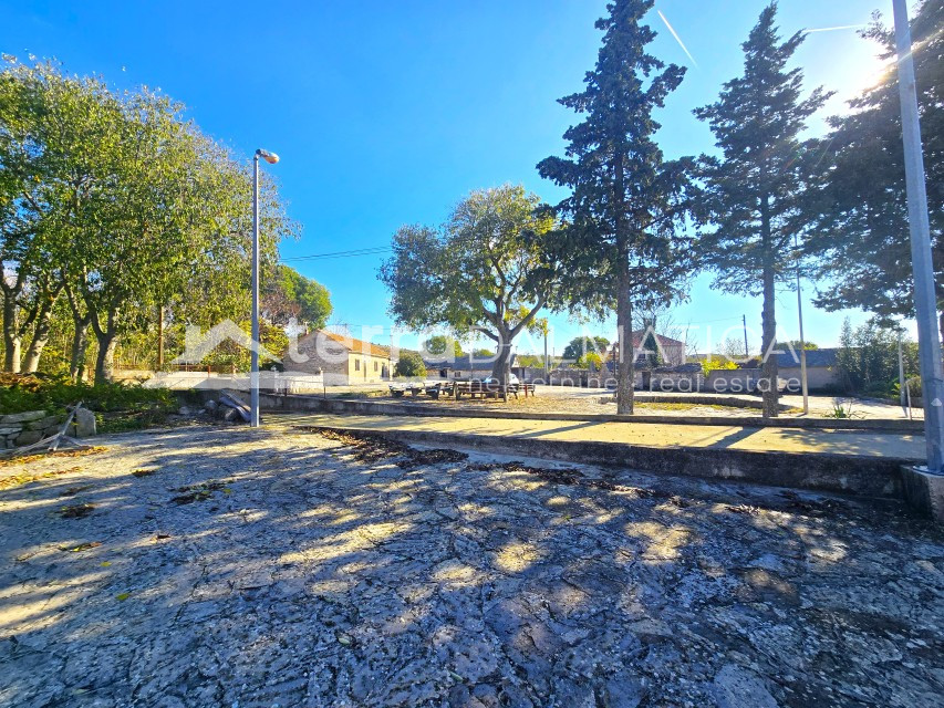 Građevinsko zemljište 1800 m² kod Primoštena – investicija