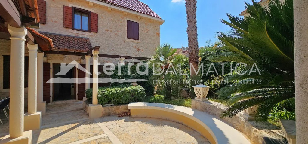 Authentisches Steinhaus – Insel Brač