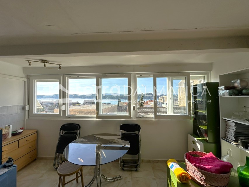 Apartment in the center of Šibenik with a beautiful view of the sea