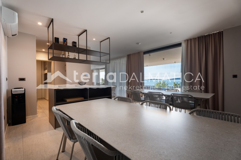 Exclusive villa first row to the sea – luxury living on the Adriatic