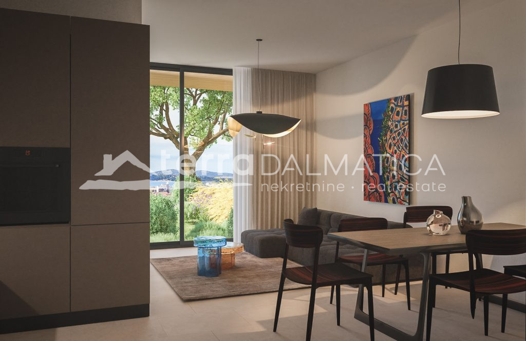 Modern duplex apartment with two terraces – Vodice