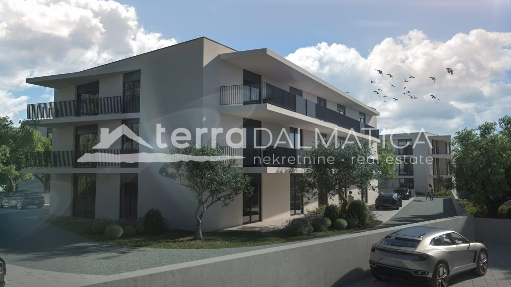 Elegant ground floor apartment with terraces – Vodice