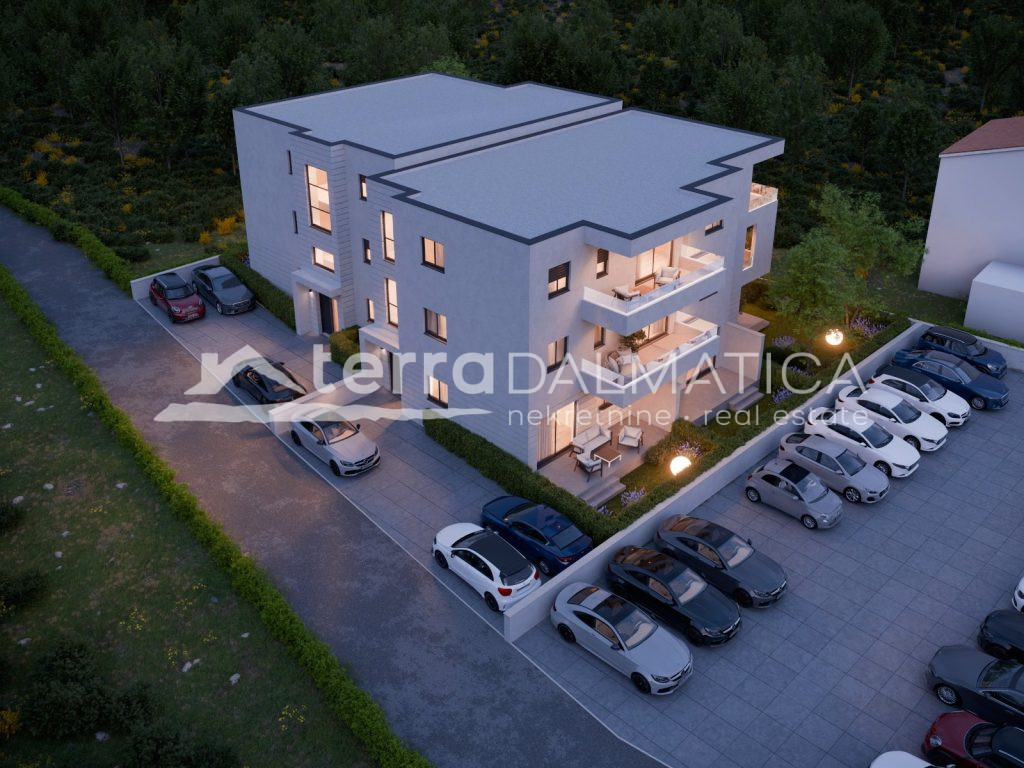 Moderne Zweizimmerwohnung im ersten Stock mit geräumiger Terrasse – Brodarica bei Šibenik