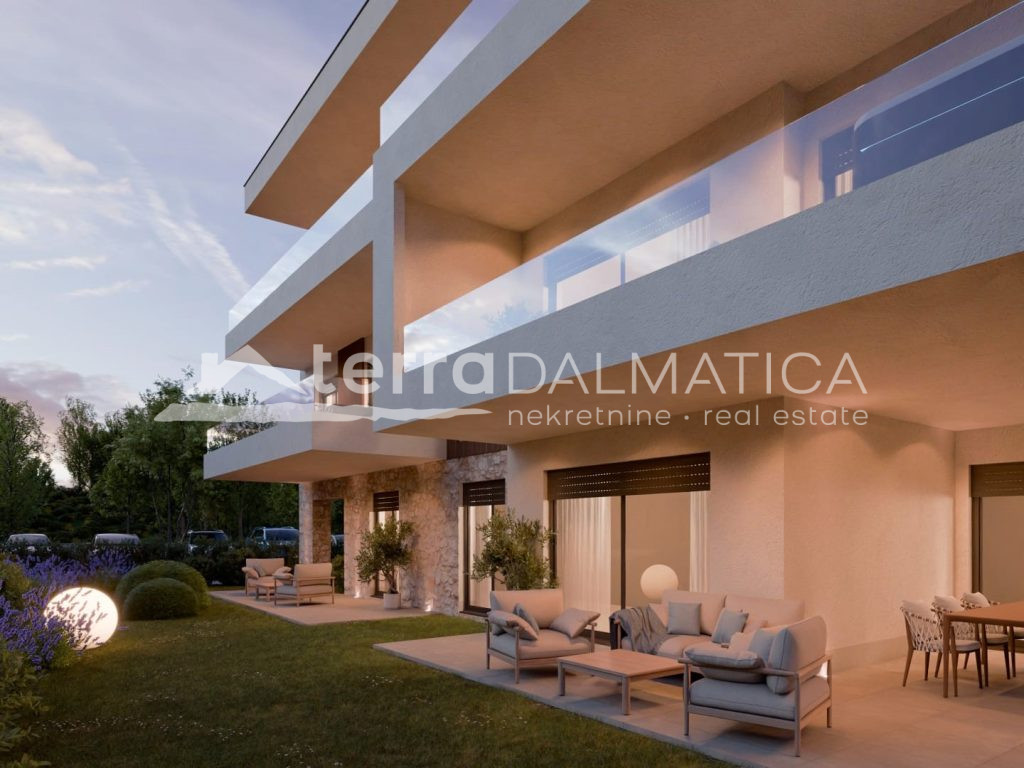 Modern apartment in Vodice with private garden