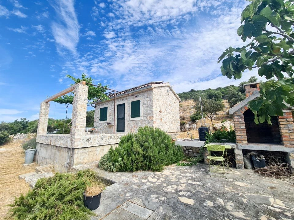 6380c38730c56373830906-jpg