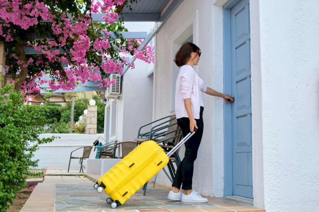 63283405a2ed2575439348-jpg