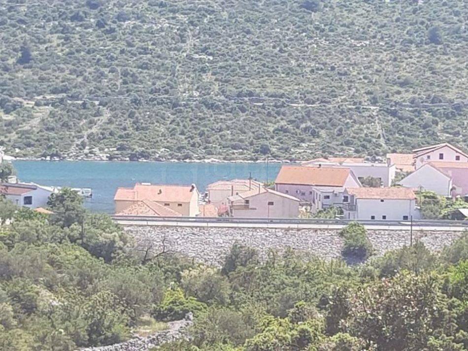 Appartementhaus in der Nähe von Rogoznica – Stupin Celine