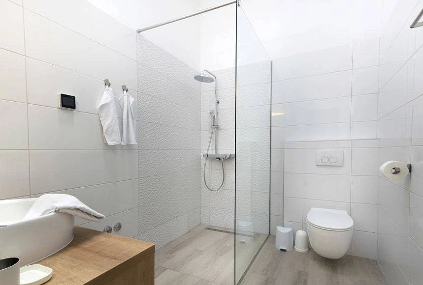 Schönes Bungalow mit Pool im Hinterland von Šibenik