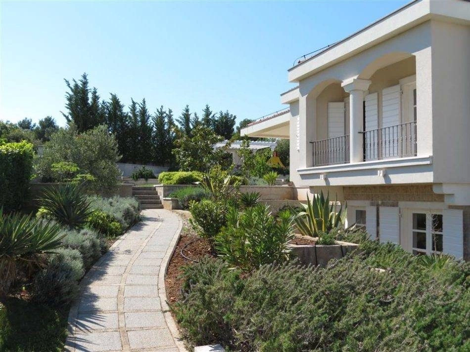 Vodice, idylliczna willa z widokiem na morze