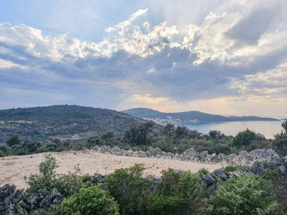 Zu verkaufen ein ausgezeichnetes Baugrundstück, nahe Rogoznica