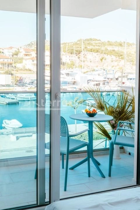 Budynek mieszkalny, Marina, Trogir, pierwszy rząd