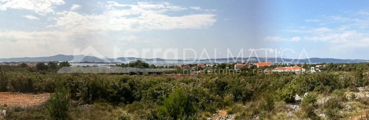 Sukosan Kroatien – Großes Baugrundstück nähe Yachthafen