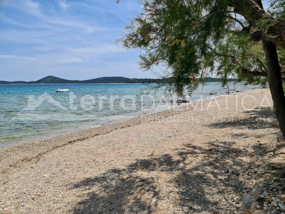 Vodice – erste Reihe zum Meer landen – Zone R1