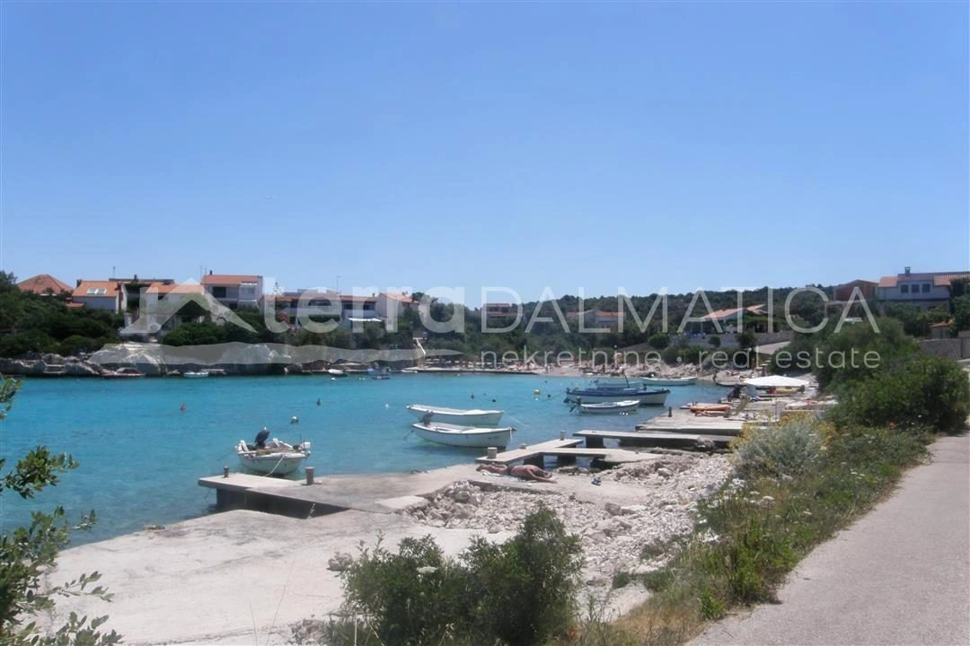 Rogoznica - Bauland im Herzen der Adriaküste