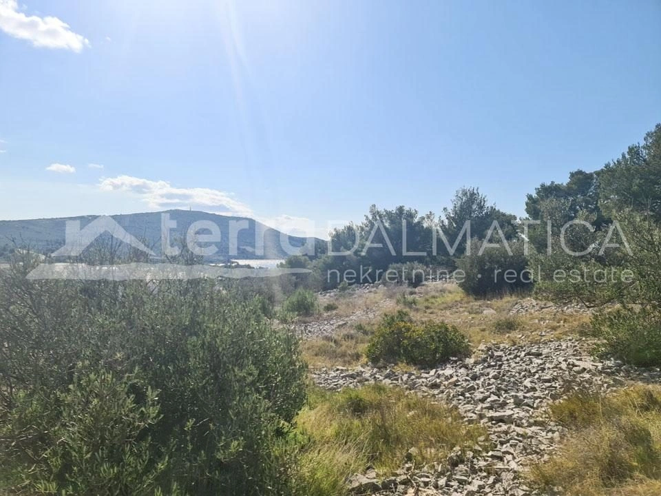 Działka budowlana w Primošten