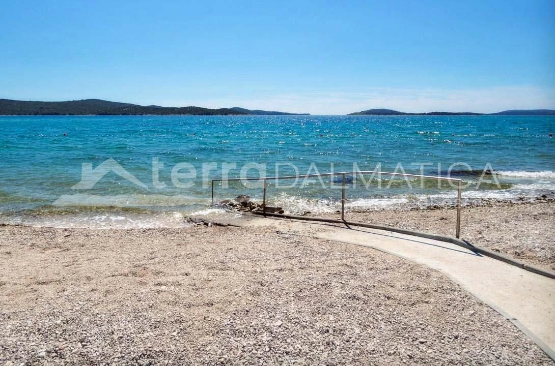 Zaboric - Wohnung im Neubau mit Terrasse und Garten