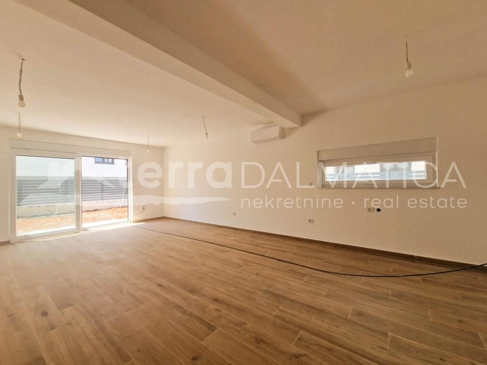 Zaboric - Wohnung im Neubau mit Terrasse und Garten