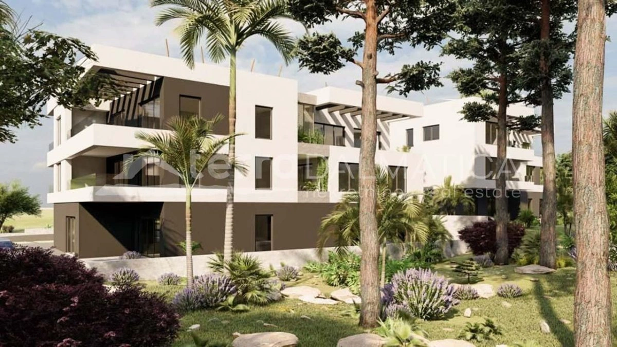 Tribunj, komfortable Wohnung mit zwei großzügigen Terrassen