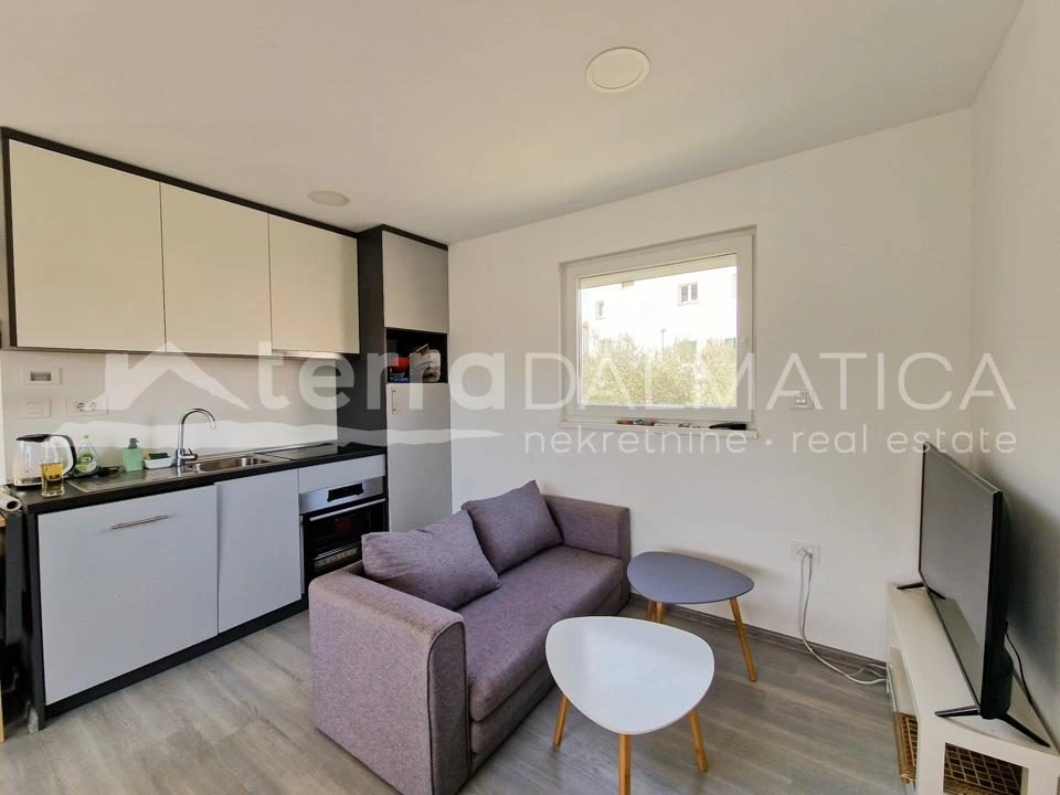 Sibenik, ein Bungalowhaus in ruhiger Lage