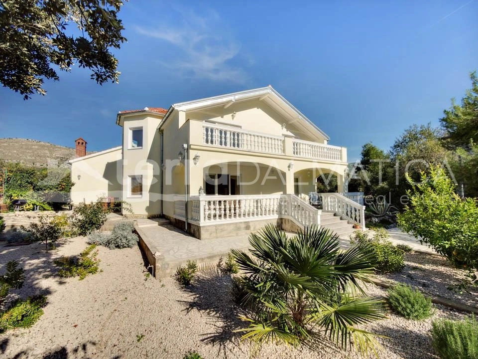 Gallery featured image