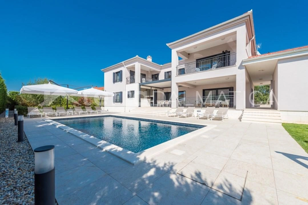 Zadar – Kroatien, Spektakuläre Villa mit großem Pool im Herzen der Adria