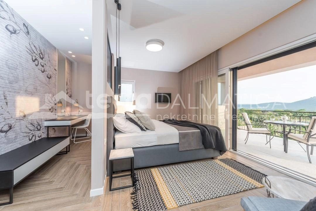 Zadar – Kroatien, Spektakuläre Villa mit großem Pool im Herzen der Adria