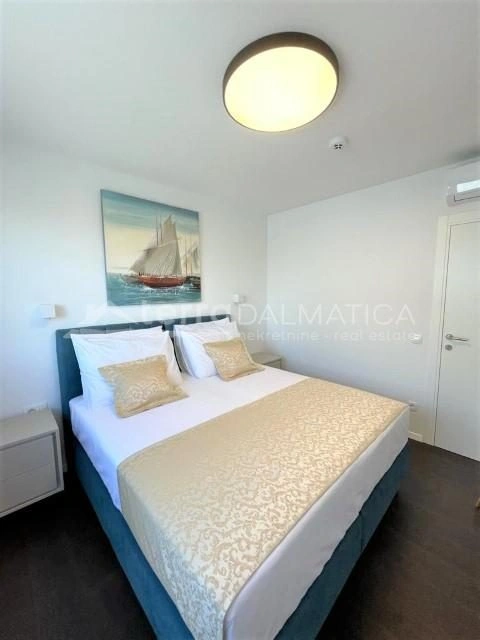 Umgebung von Split - Kroatien, eine einzigartige Villa mit privatem Pool im Herzen Dalmatiens