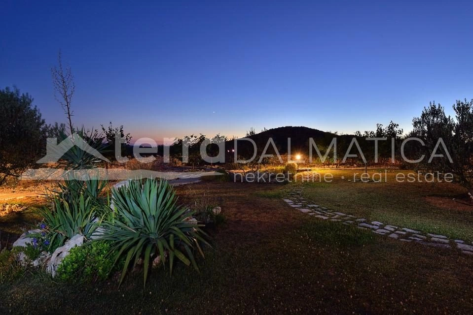 Steinvilla – eine einzigartige Lage an der Adria