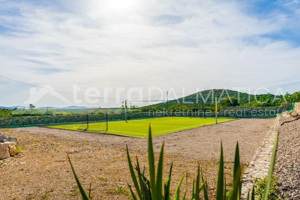 Steinvilla – eine einzigartige Lage an der Adria