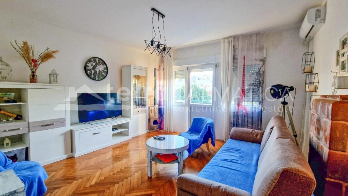Trogir, Bungalow im Zentrum
