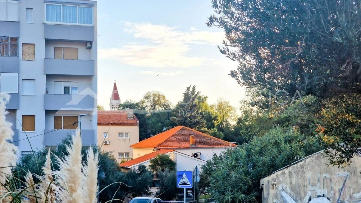 Trogir, Bungalow im Zentrum