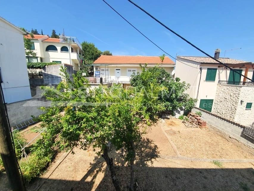 Tisno, kuća u staroj gradskoj jezgri