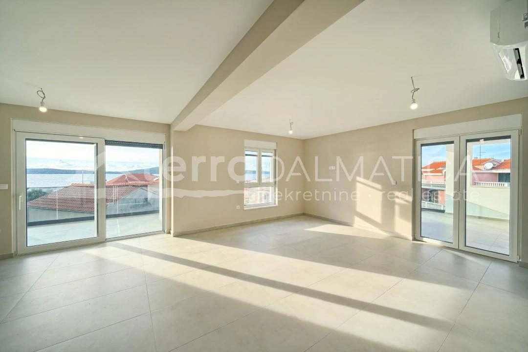 Brodarica, Sibenik - Luxusapartment mit 4 Schlafzimmern und Meerblick