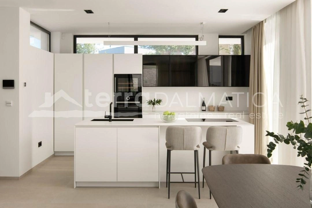 Sukosan, Luxusvilla mit Pool und Aufzug