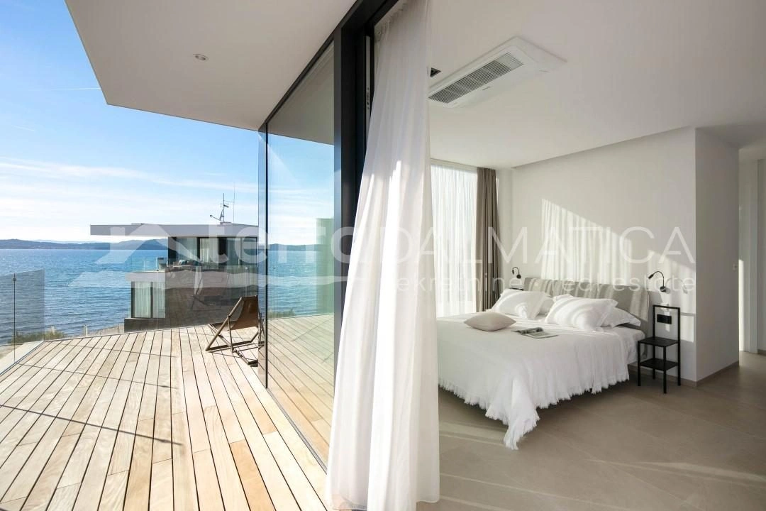 Sukosan, Luxusvilla mit Pool und Aufzug