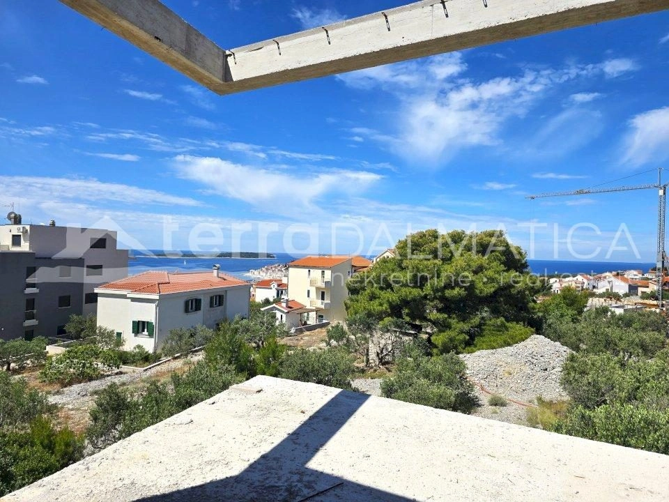 Primosten, moderne Villa mit Wellnessbereich und Swimmingpool