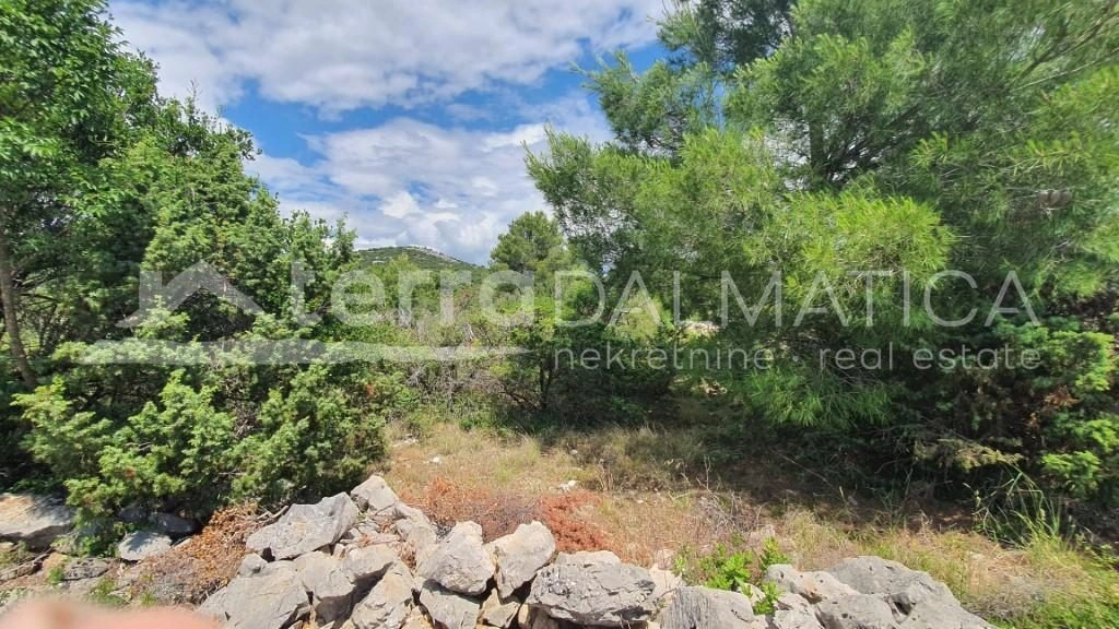 Verkauf von Bau- und Agrarflächen in Dubrava, Šibenik