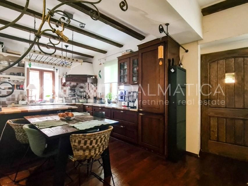 Šibenik - ein charmantes Steinhaus im Stadtzentrum