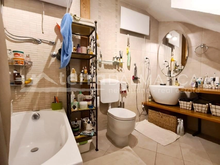 Šibenik - ein charmantes Steinhaus im Stadtzentrum