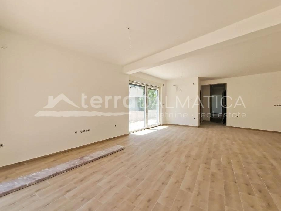 Zaboric, Apartment mit zwei Schlafzimmern in der Nähe des beliebten Strandes