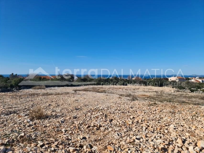 Primošten - atraktivno građevinsko zemljište s pogledom na more