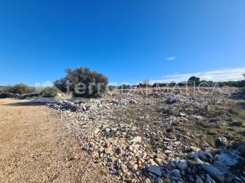 Primošten – attraktives Baugrundstück mit Meerblick
