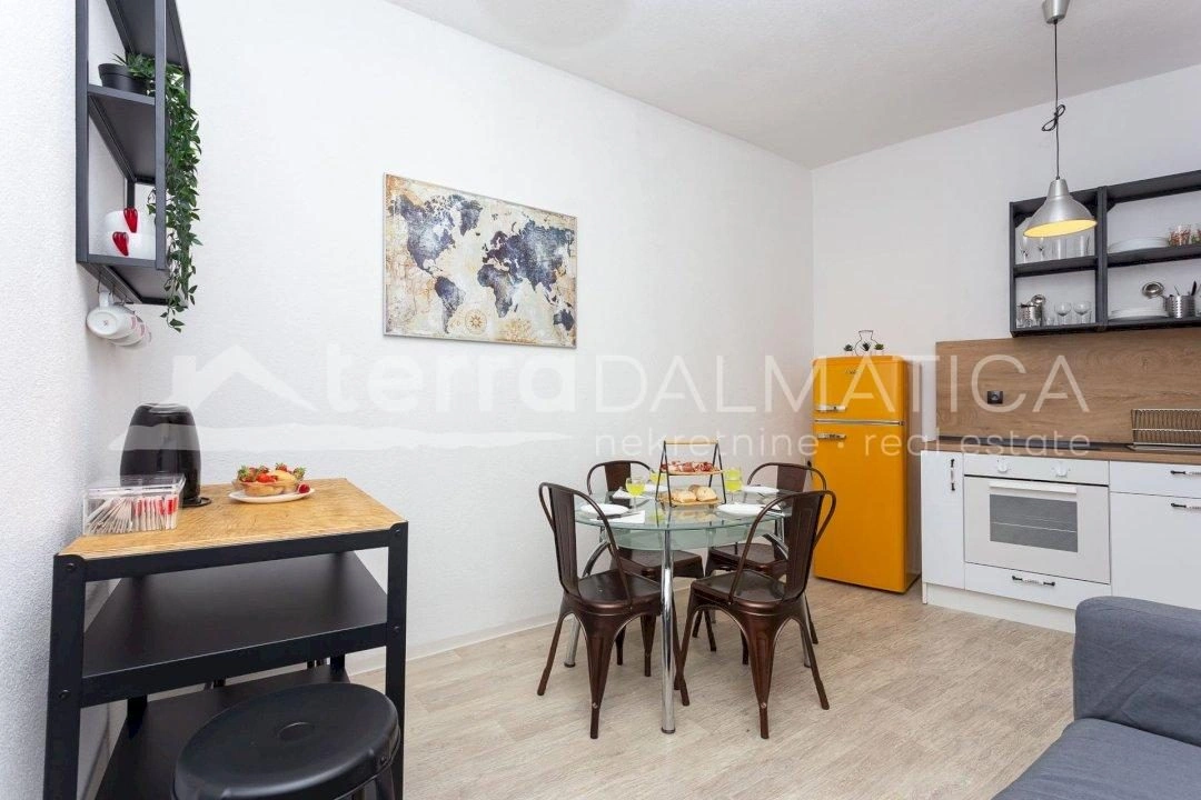 Šibenik, möblierte Wohnung im Zentrum, bereit zur touristischen Vermietung