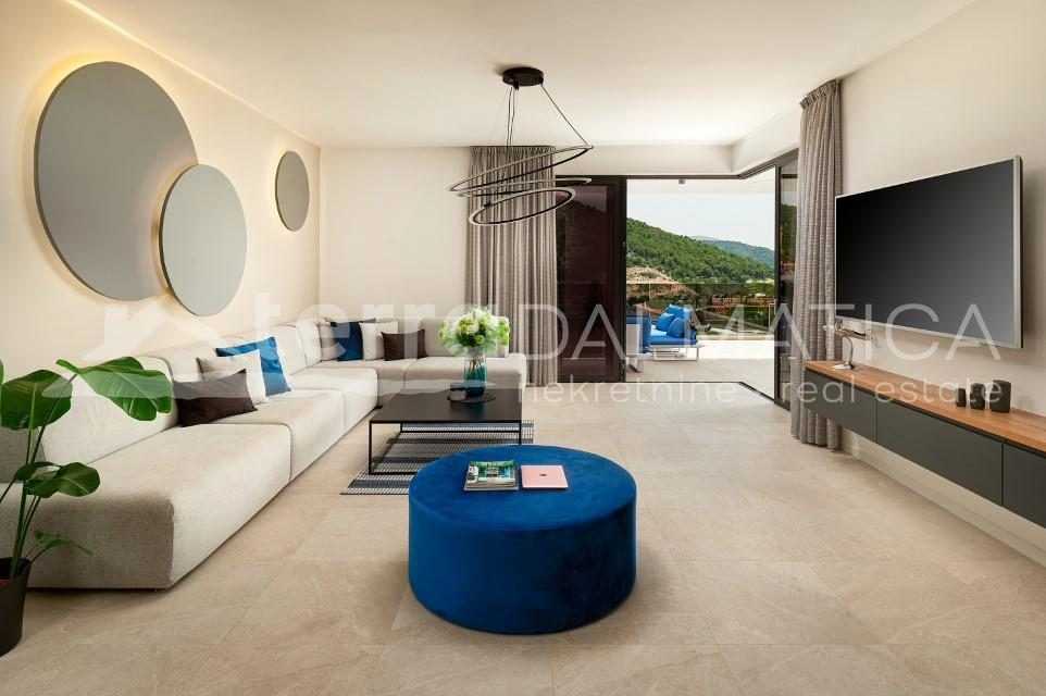 Marina, Luxusvilla mit Pool, Sauna und Meerblick