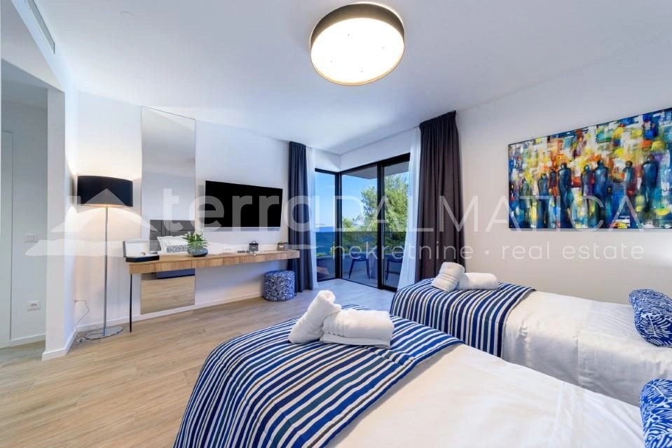 Marina, Luxusvilla mit Pool, Sauna und Meerblick