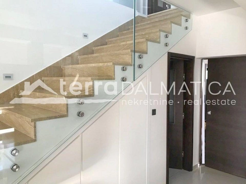 Rogoznica, Lozica, Luxusvilla 100 Meter vom Meer entfernt